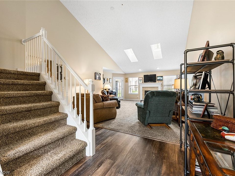 793 Wildberry Cir, Avon Lake, OH 44012 Zillow