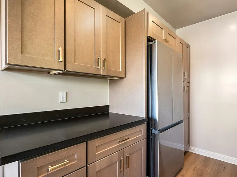 2508 Aviation Blvd #B — Photo 2
