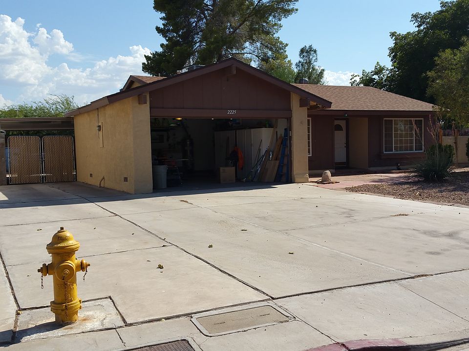 1st image of 2225 Roan Ave