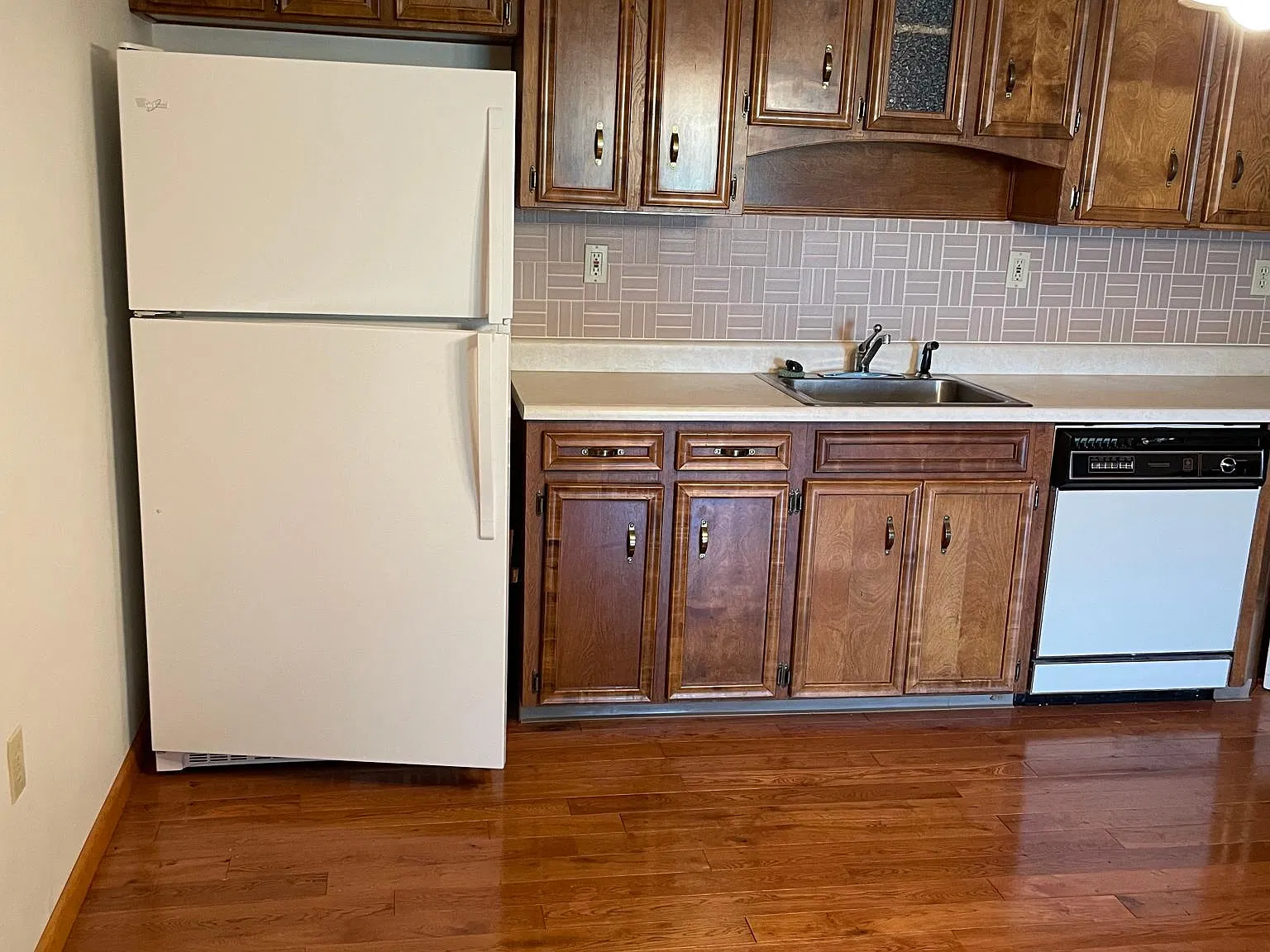 7282 Shawnee Rd — Photo 3