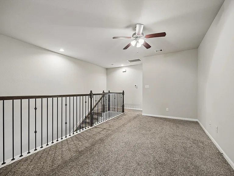 3404 Orchard Bridge Ln — Photo 9
