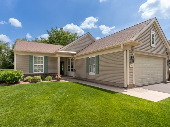 13391 Crestview Dr, Huntley, IL 60142