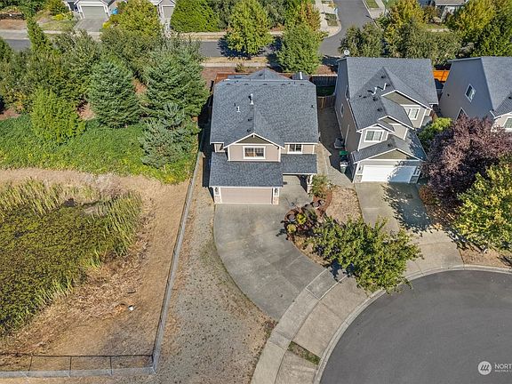 2nd image of 3308 51st Court SE