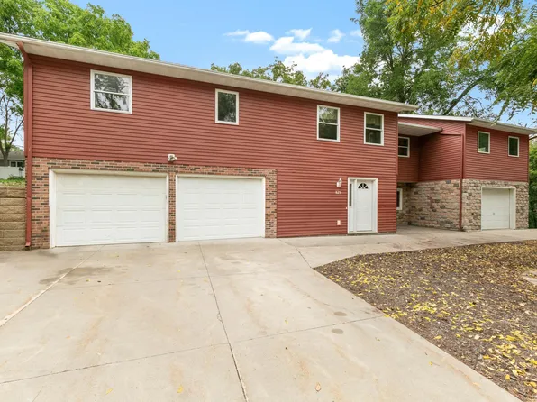 825 Linda Ln, Sauk Rapids, MN 56379