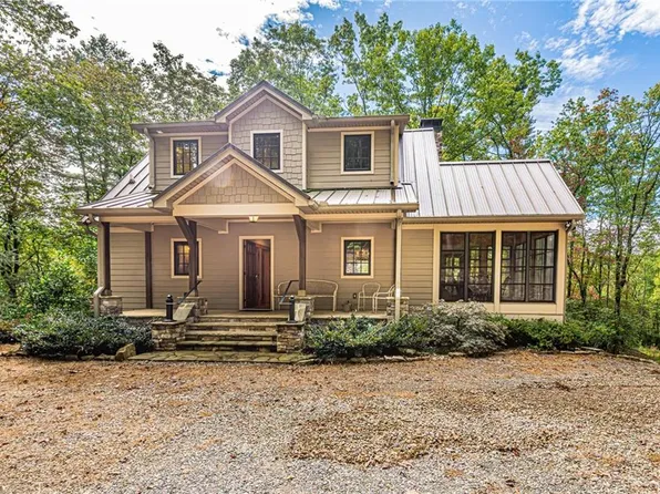 1038 Wilkins Cove Rd, Suches, GA 30572