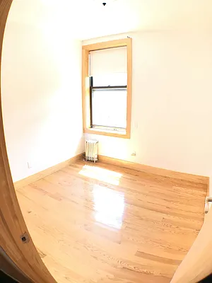 Rented by Sterling Realty Solution Inc | media 14