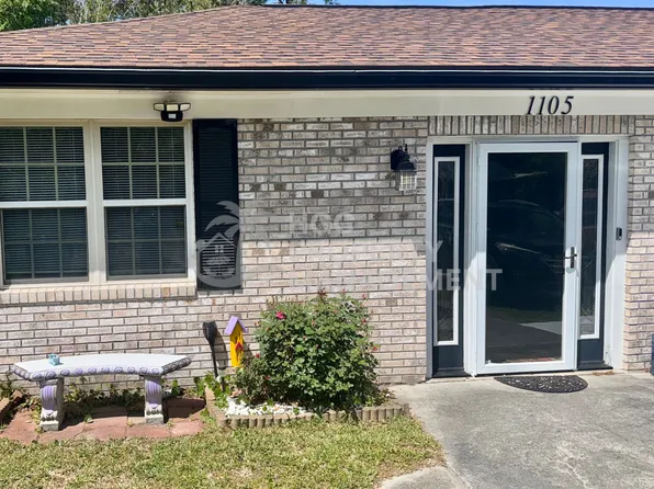 1105 Kenningston St, Wilmington, NC 28405