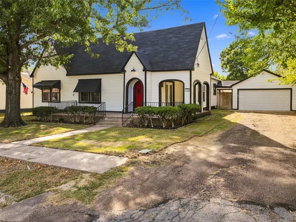 1120 SW 1st St, Cooper, TX 75432