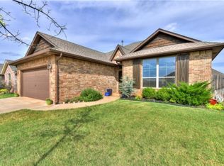 16404 Iron Ridge Rd, Edmond, OK 73013