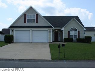 174 Huntington Dr, Raeford, NC 28376