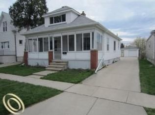 24820 Saxony Ave, Eastpointe, MI