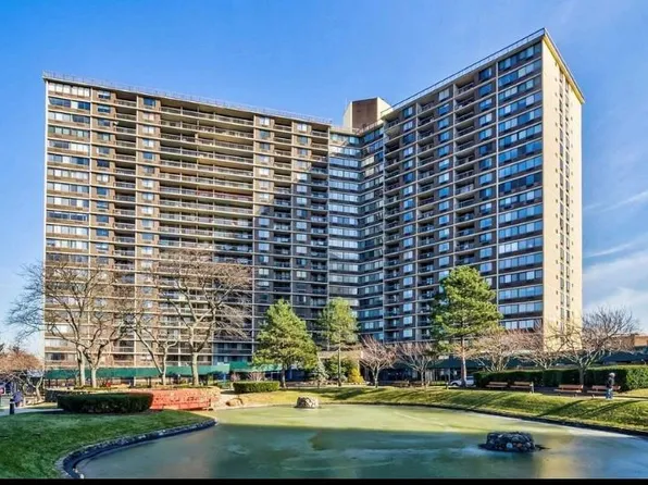 2 BAY CLUB Drive #10 X, Bayside, NY 11360