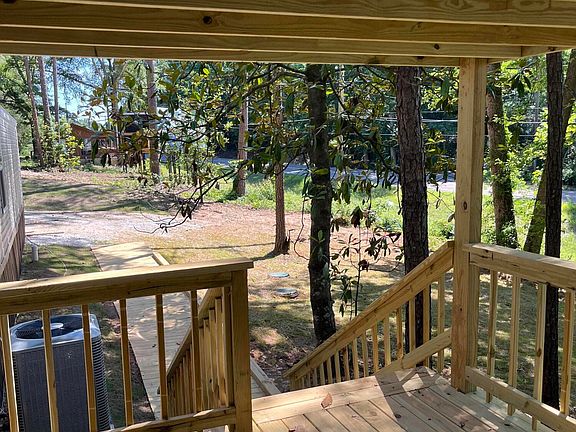 3rd image of 65 Andrews Mill Rd