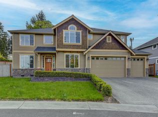 8502 NE 155th St, Kenmore, WA 98028