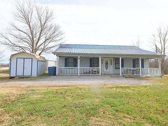 2nd image of 218 Mangold Dr