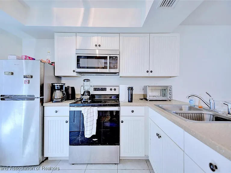 4706 Mercado Dr #1 — Photo 31