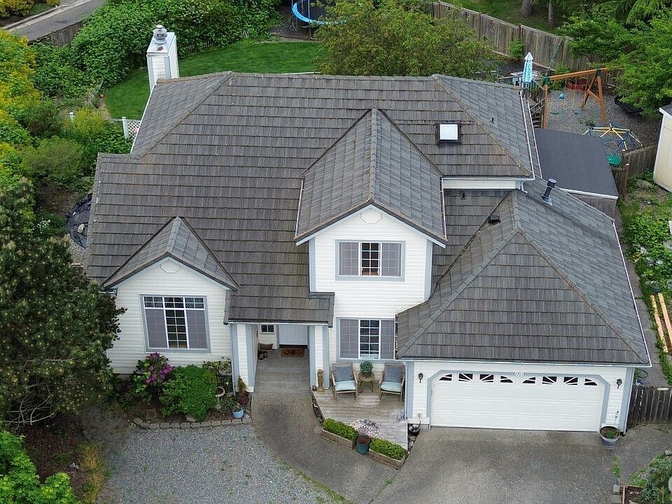 1st image of 1711 25th H Court