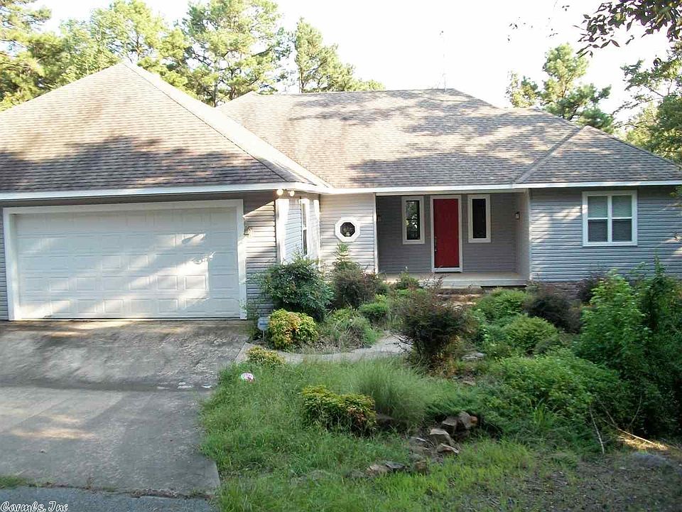 1st image of 14 Lakewood Dr