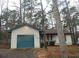 1107 Waluhiyi Trl, Macon, GA 31220