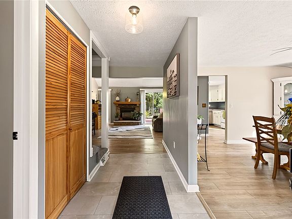 5th image of 4 Live Oak Ct