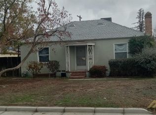 1100 El Rancho Dr, Bakersfield, CA 93304