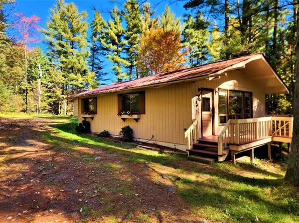 424 Gendron Road, Jay, VT 05859