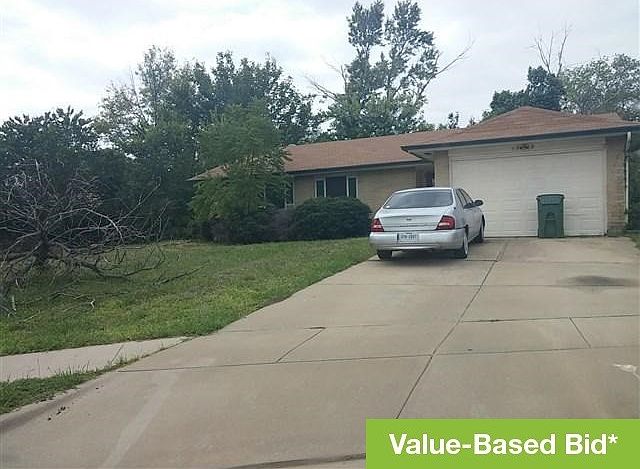 1st image of 1202 Sand Hill Ct