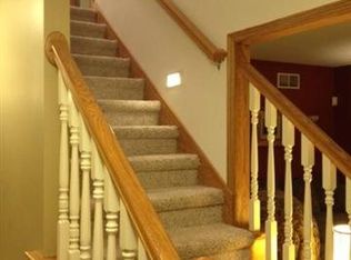 1621 Rhinelander Ct, Davenport, IA 52804