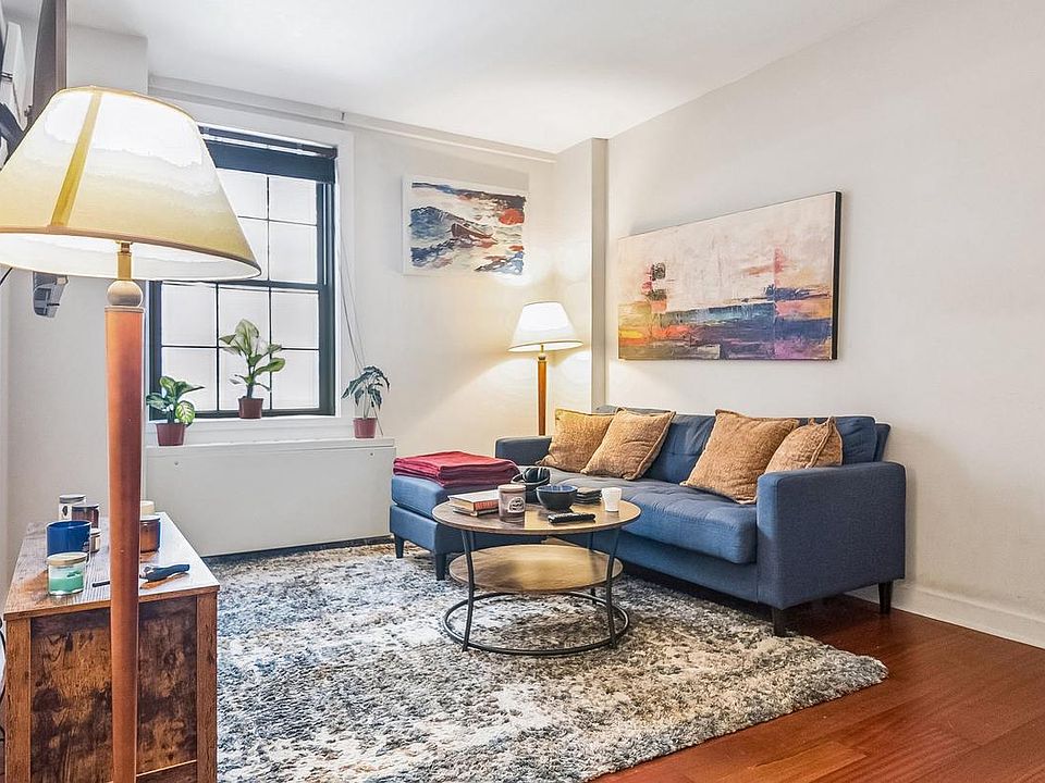 1st image of 219 S 18th St #1004