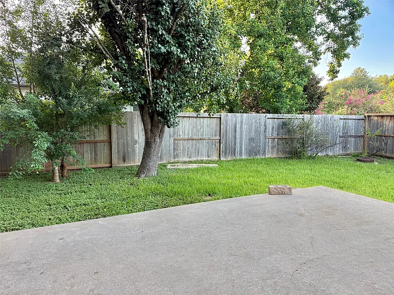 2923 Cottonfield Way — Photo 27