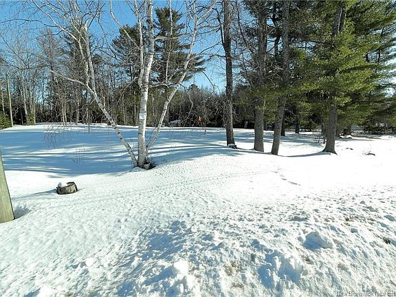 4th image of 34 Post Rd