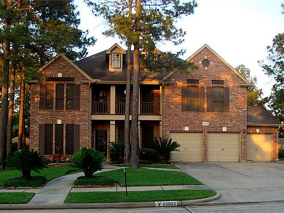 "WELCOME HOME" THIS HOME IS .... "TEXAS BIG"! GREAT LOCATION!!! ACROSS THE STREET FROM THE NEW EXXON