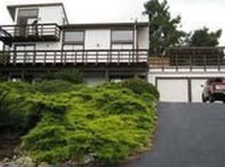 1305 N Scenic Dr, Porterville, CA