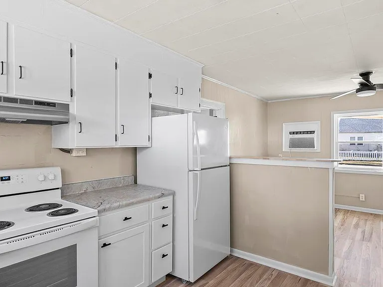 300 Richlands Ave #2 — Photo 9