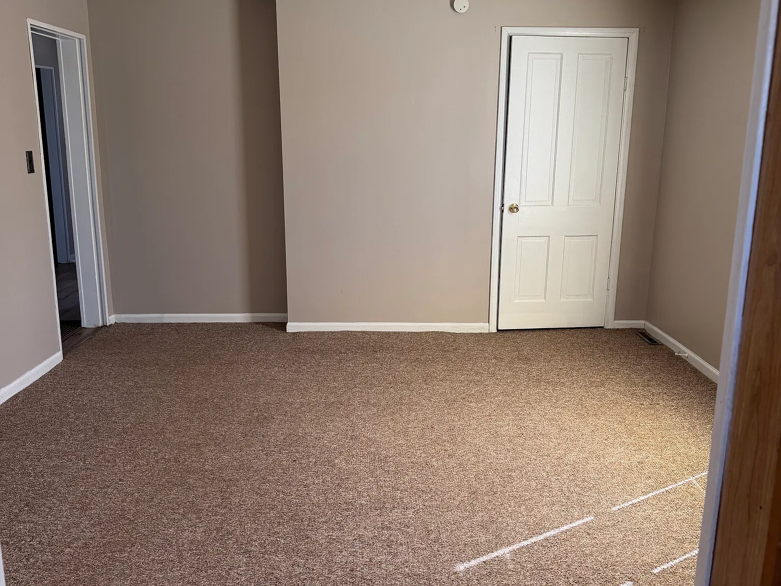 2 bed, $975 — Photo 3