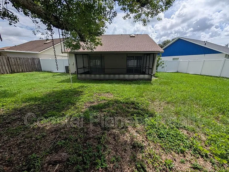 1331 Coolridge Dr — Photo 29