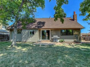 6362 W Morraine Pl, Littleton, CO 80128