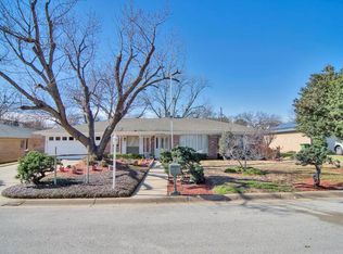 1733 Cynthia Ln, Hurst, TX 76054