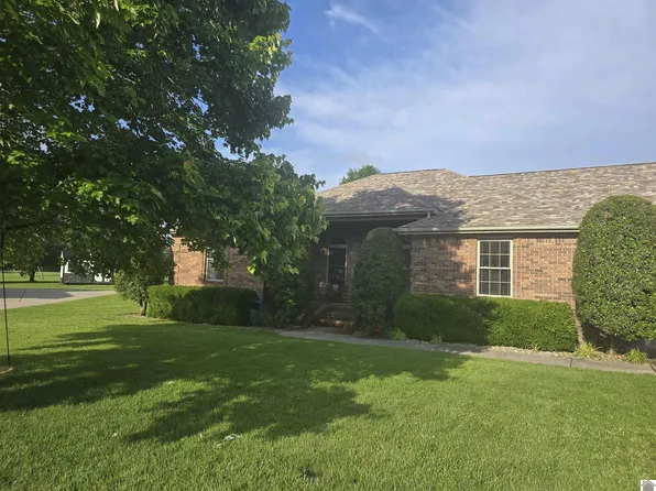 300 Willow Cv, Paducah, KY 42003