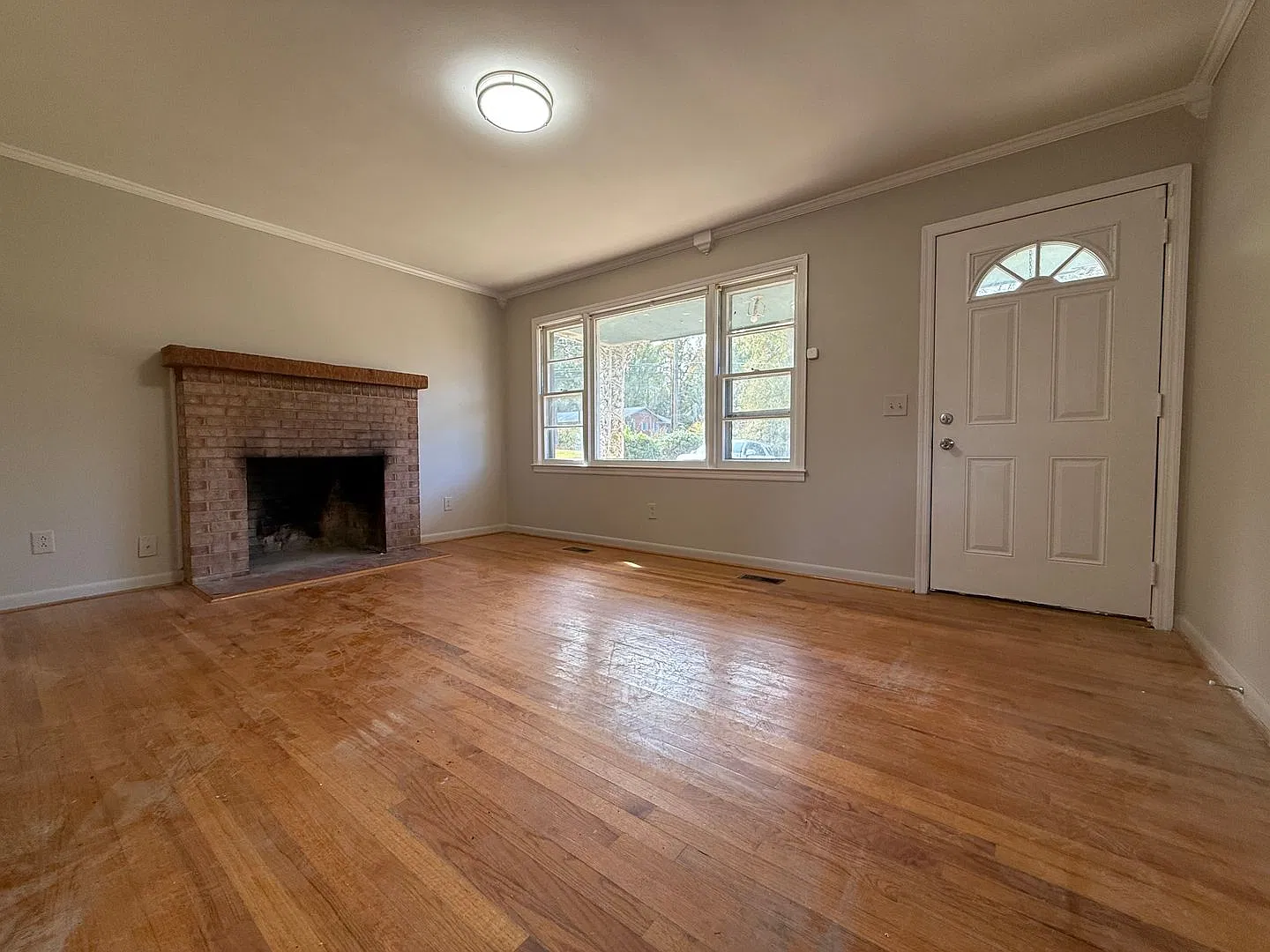 4 Bedroom/2 Bath Home for Rent — Photo 4