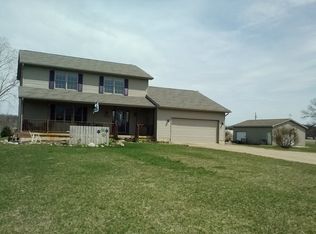 9957 Jack Pine Ct, Portland, MI 48875
