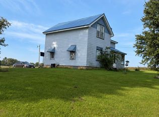 5215 County Rd, Dodgeville, WI 53533