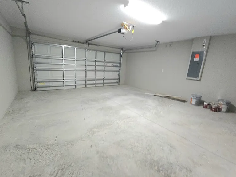 7244 N Glenridge Cir — Photo 13