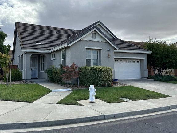 3rd image of 548 White Pine Street