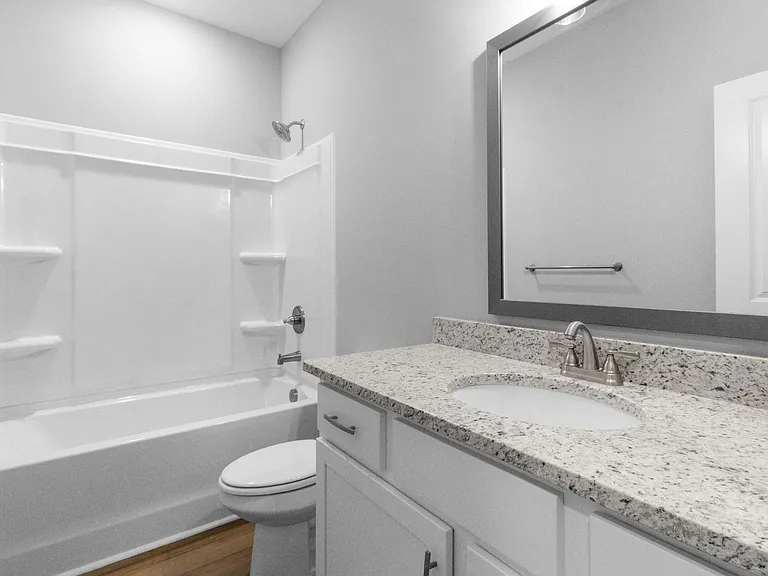 930 Crossland Ave — Photo 16