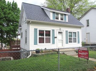 238 Elm St, Portland, MI 48875