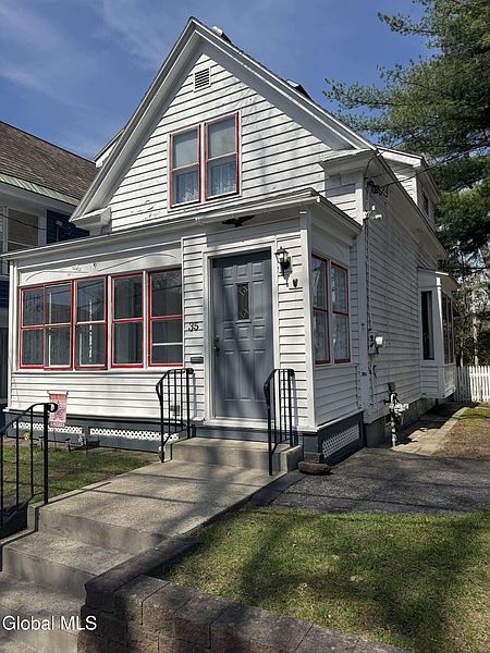 2nd image of 35 Cornell Street