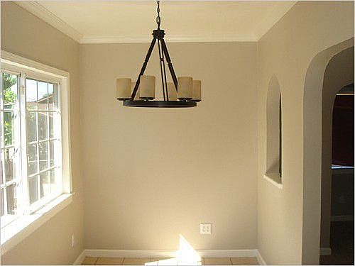 4th image of 1704 N Avenue 54