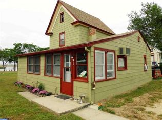 17 Olive St, Leesburg, NJ 08327