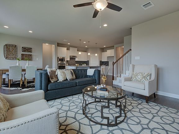 The Preserve at Singing Hills - Cleburne Interior Image 4